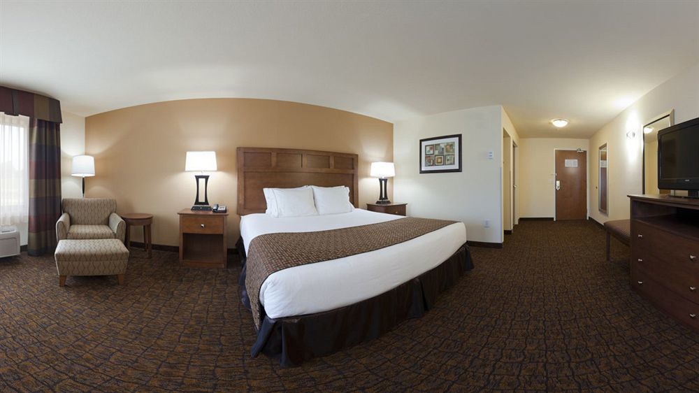 Holiday Inn Express Hotel & Suites Mount Airy By Ihg מראה חיצוני תמונה